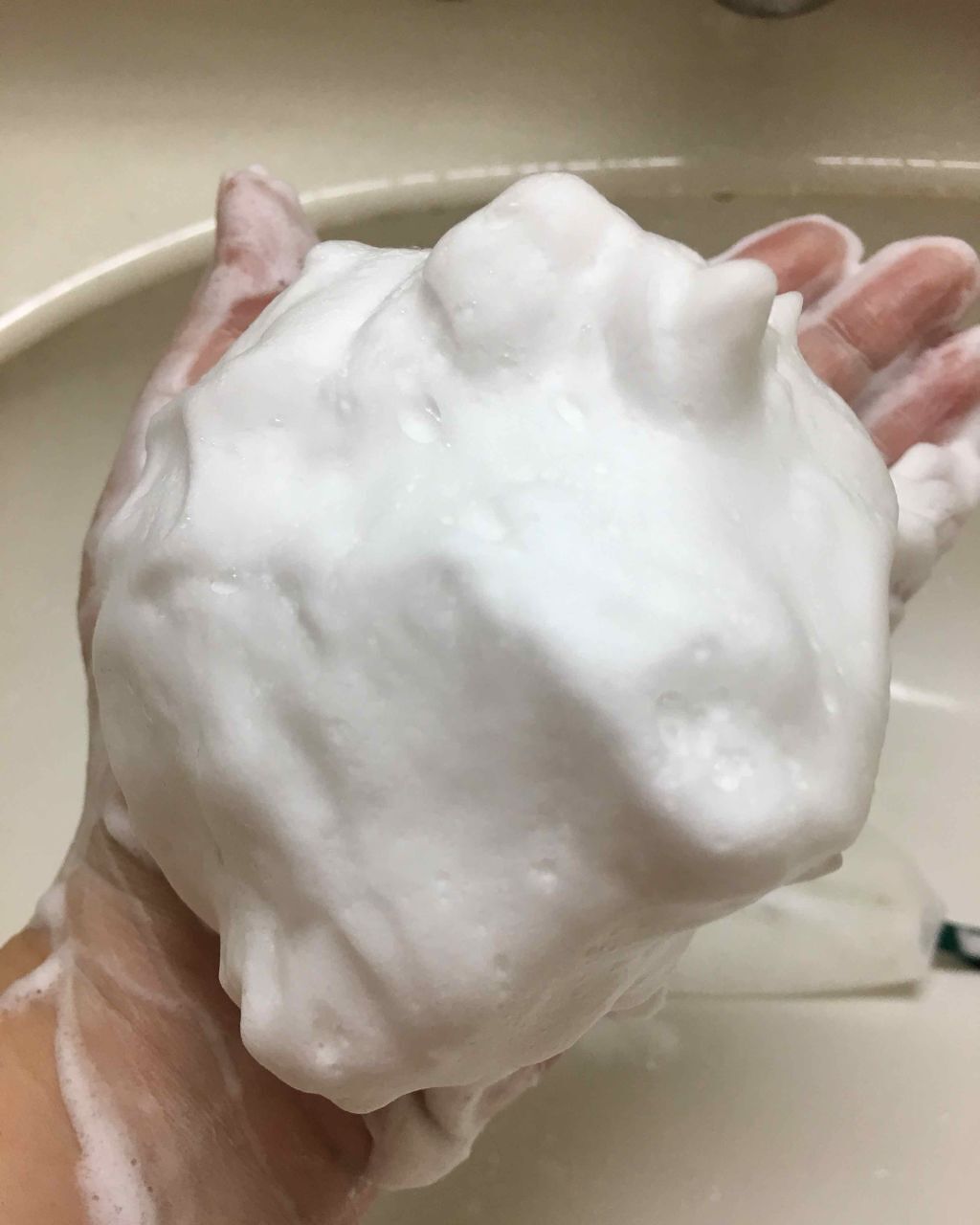 KUMANO COSMETICS 白泥洗顔のクチコミ「最近のお気に入り洗顔フォームです。
以前にQoo10購入品でも紹介しました♪

泡だてネットに.....」（3枚目）