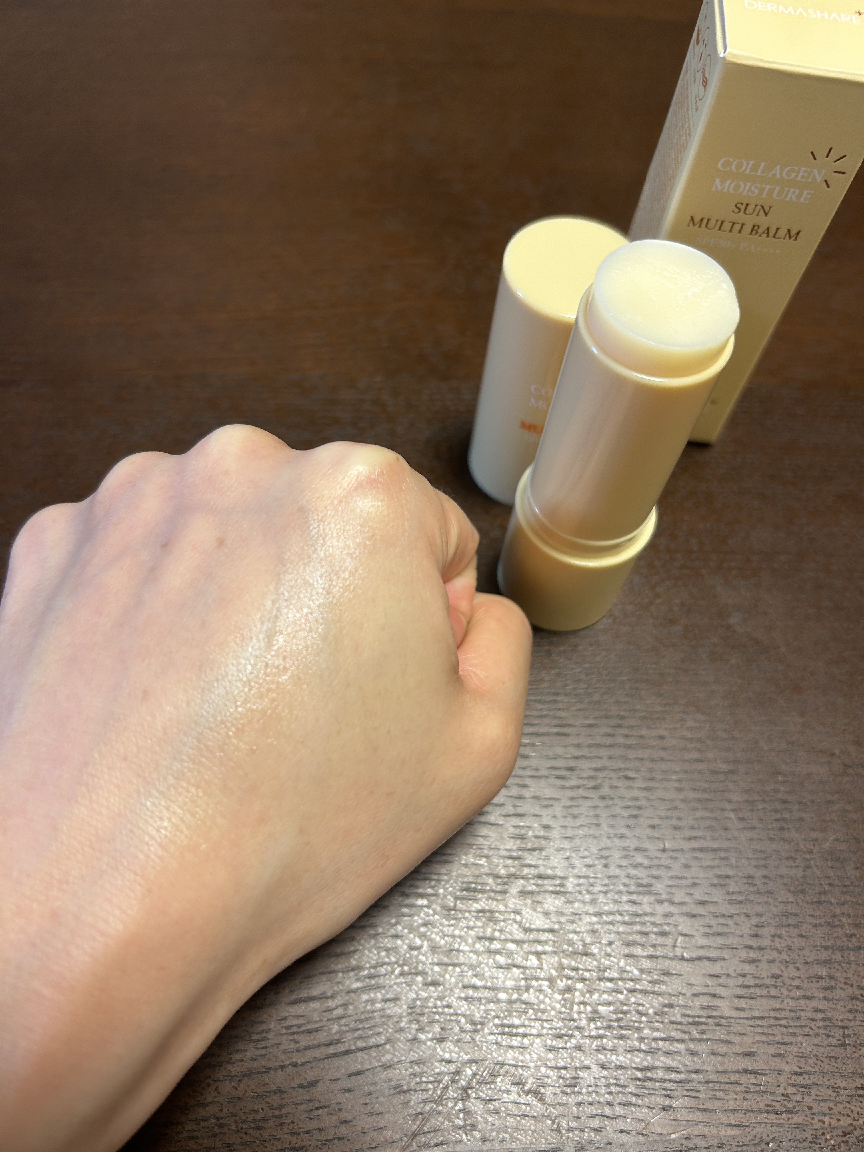 コラーゲンモイスチャーSUNマルチバーム/DERMASHARE/日焼け止めスティックを使ったクチコミ（3枚目）
