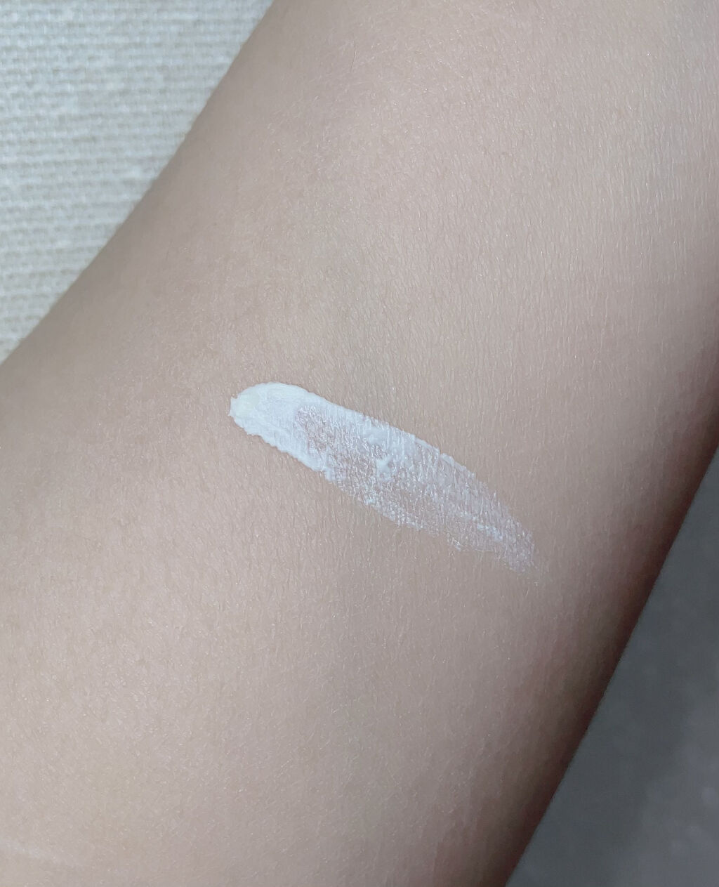 スマッジプルーフ アイシャドーベース/NARS/アイシャドウベースを使ったクチコミ（3枚目）