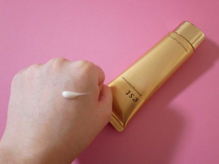 ホワイトニング ハンドクリーム/est/ハンドクリームを使ったクチコミ(2枚目)