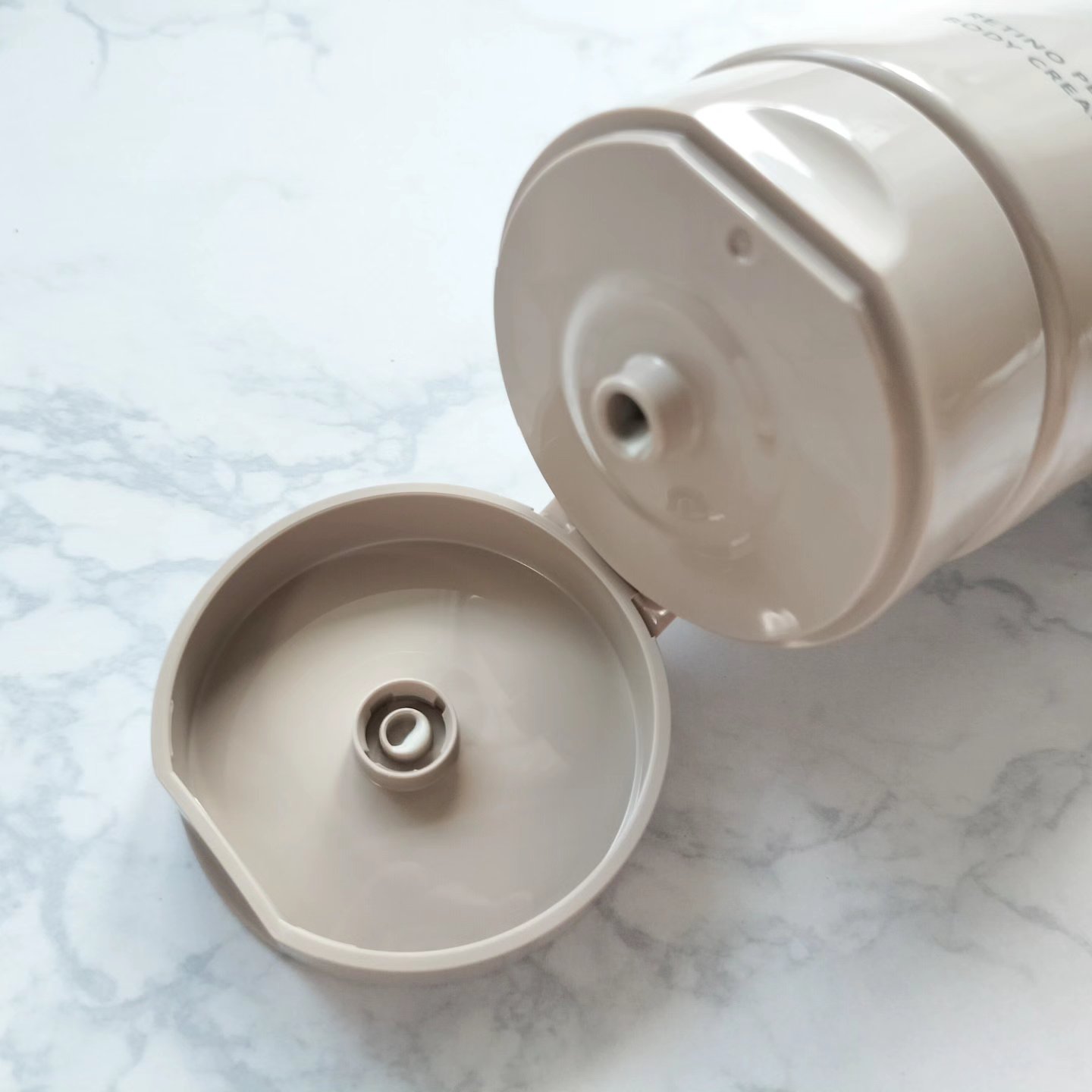 レチノピールボディクリーム/BORDER FREE cosmetics/ボディクリームを使ったクチコミ（3枚目）