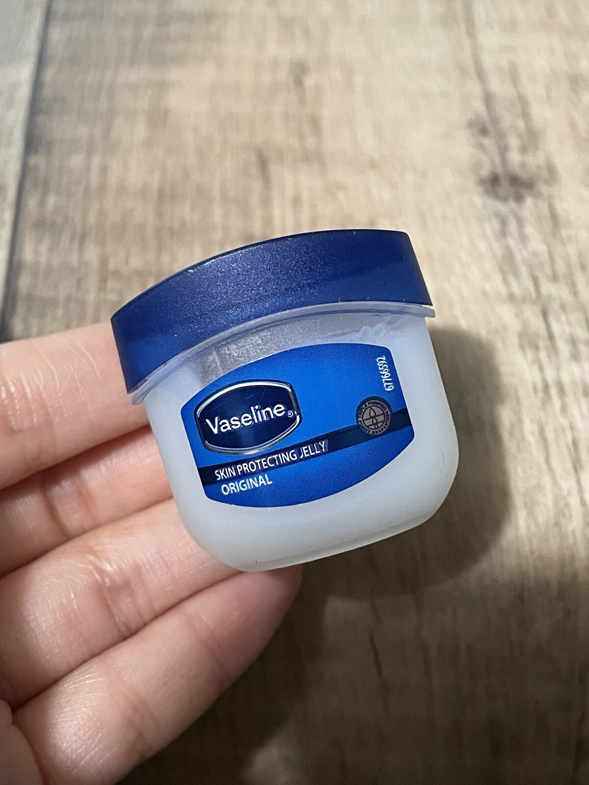 オリジナル ピュアスキンジェリー/ヴァセリン/ボディクリームを使ったクチコミ（1枚目）