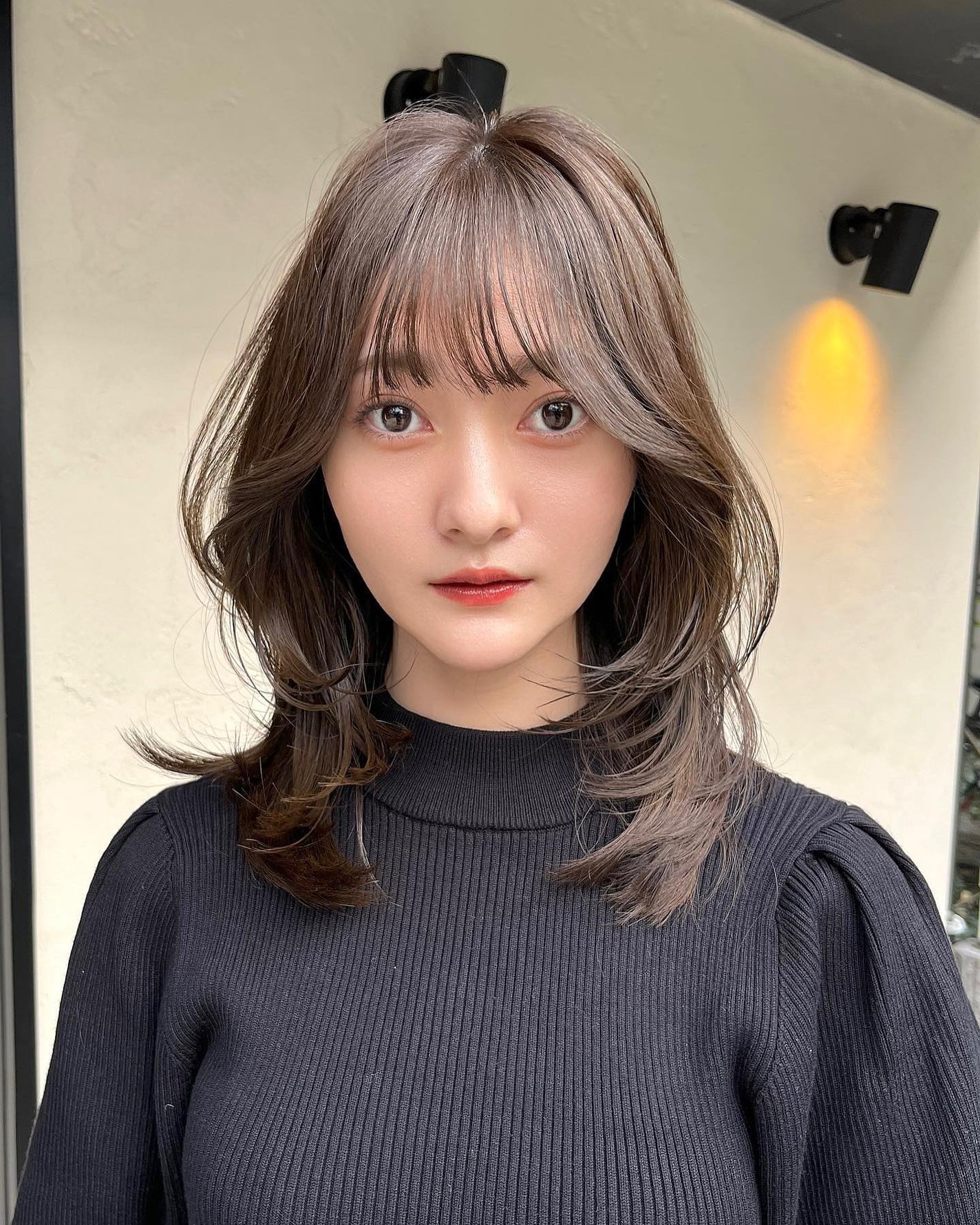 HARUNA on LIPS 「鎖骨ミディアムに、さらっと動くレイヤースタイル💓#鎖骨ミディア..」(2枚目)