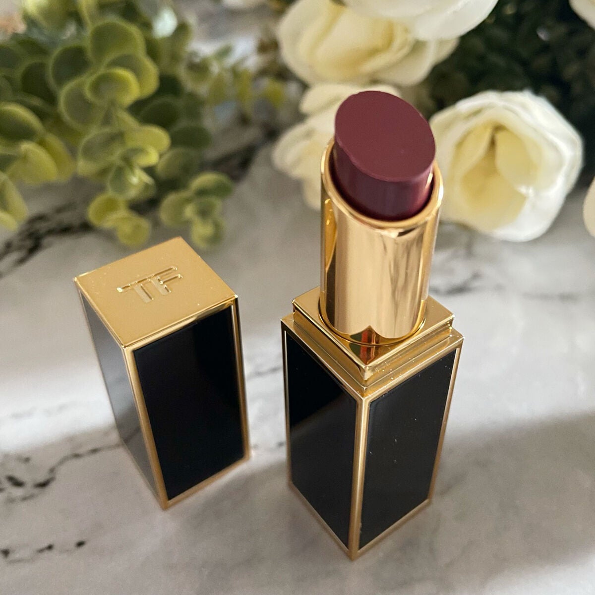 リップ カラー サテン マット/TOM FORD BEAUTY/口紅を使ったクチコミ(2枚目)