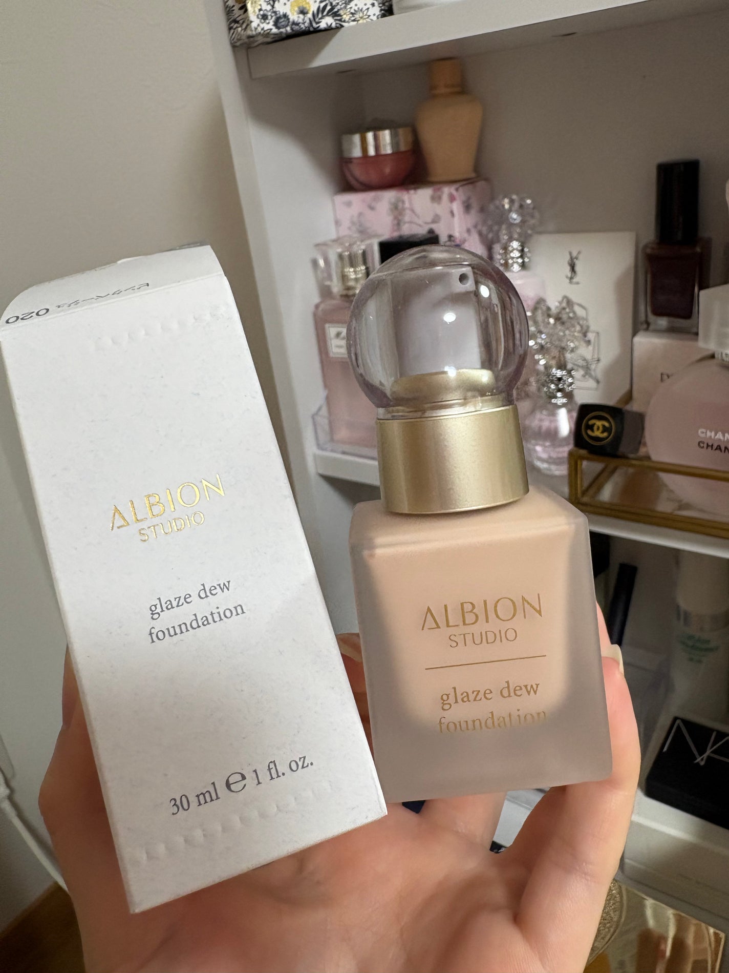 アルビオン スタジオ グレイズデュウ ファンデーション/ALBION/リキッドファンデーションを使ったクチコミ(1枚目)