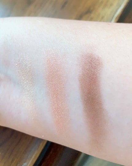 トーンアップアイシャドウ/CEZANNE/アイシャドウパレットを使ったクチコミ(2枚目)