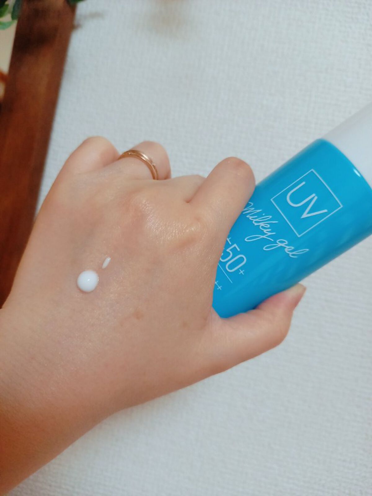 日やけ止めミルキージェル/プライムビューティー/日焼け止めジェルを使ったクチコミ（3枚目）