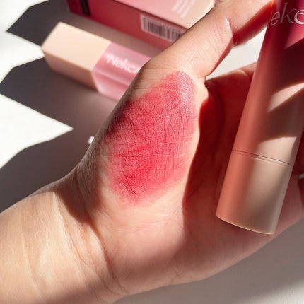 ベールレイヤーマットリップ/Neker /口紅を使ったクチコミ(3枚目)