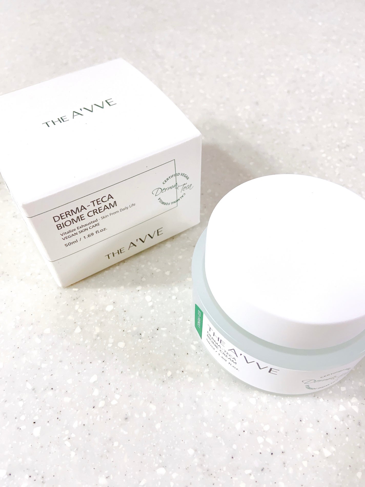 ダーマテカバイオームクリーム/THE A'VVE/フェイスクリームを使ったクチコミ(2枚目)