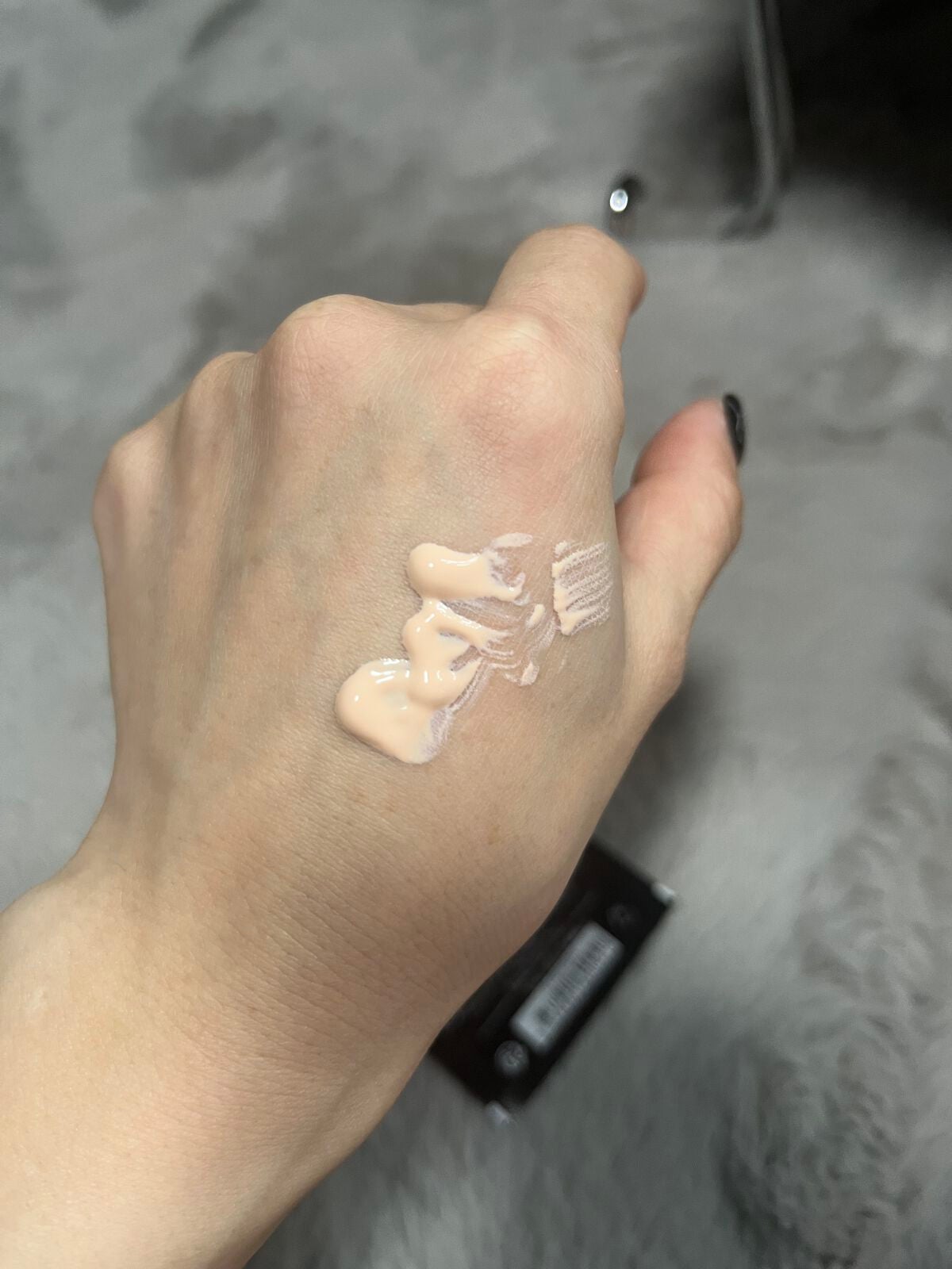 ディオールスキン フォーエヴァー フルイド グロウ/Dior/リキッドファンデーションを使ったクチコミ(3枚目)