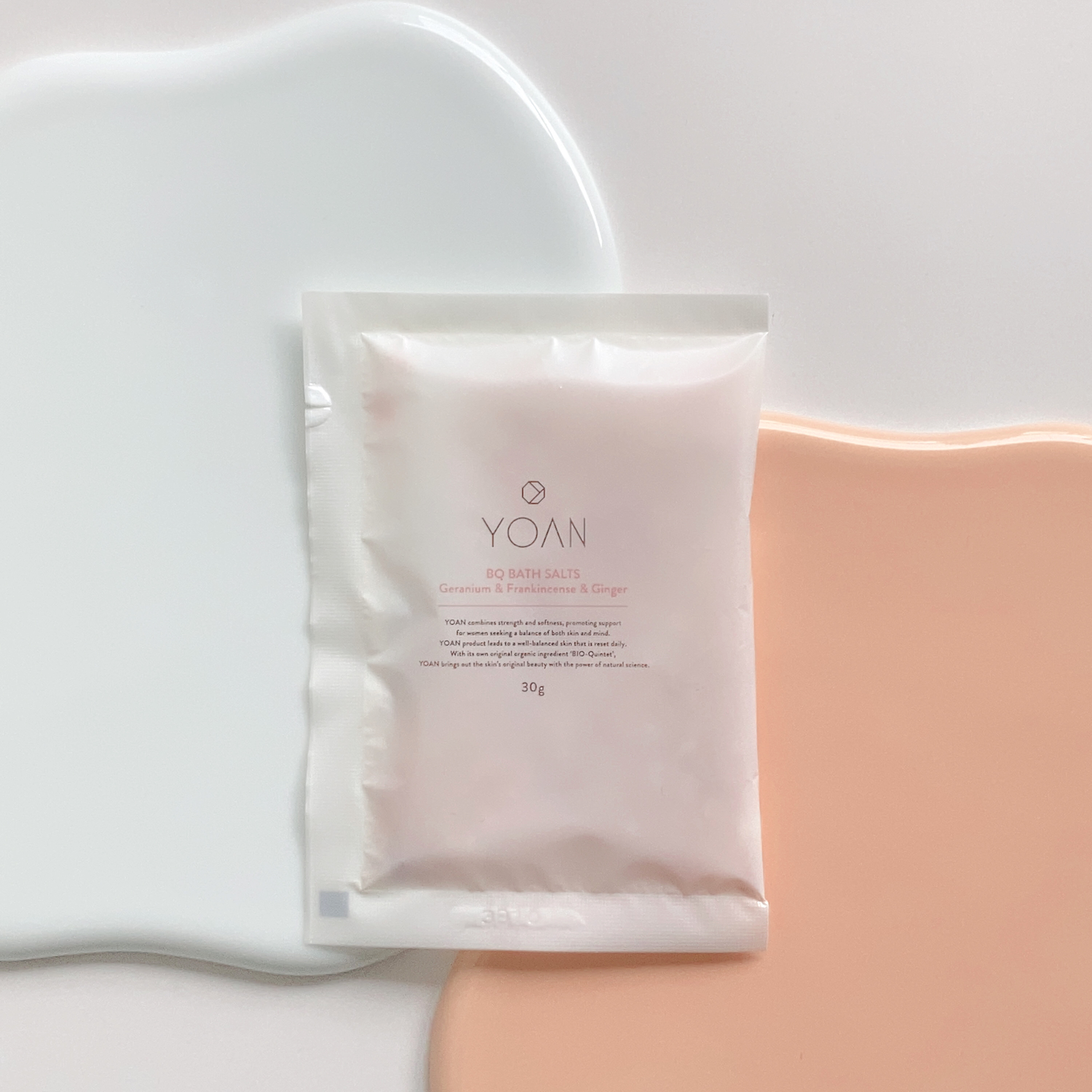 BQバスソルト ゼラニウム&フランキンセンス&ジンジャーの香り/YOAN/無機塩系入浴剤を使ったクチコミ（1枚目）