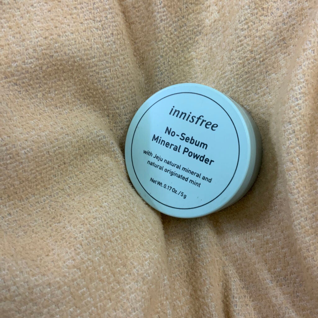 ノーセバム ミネラルパウダー/innisfree/ルースパウダーを使ったクチコミ(1枚目)