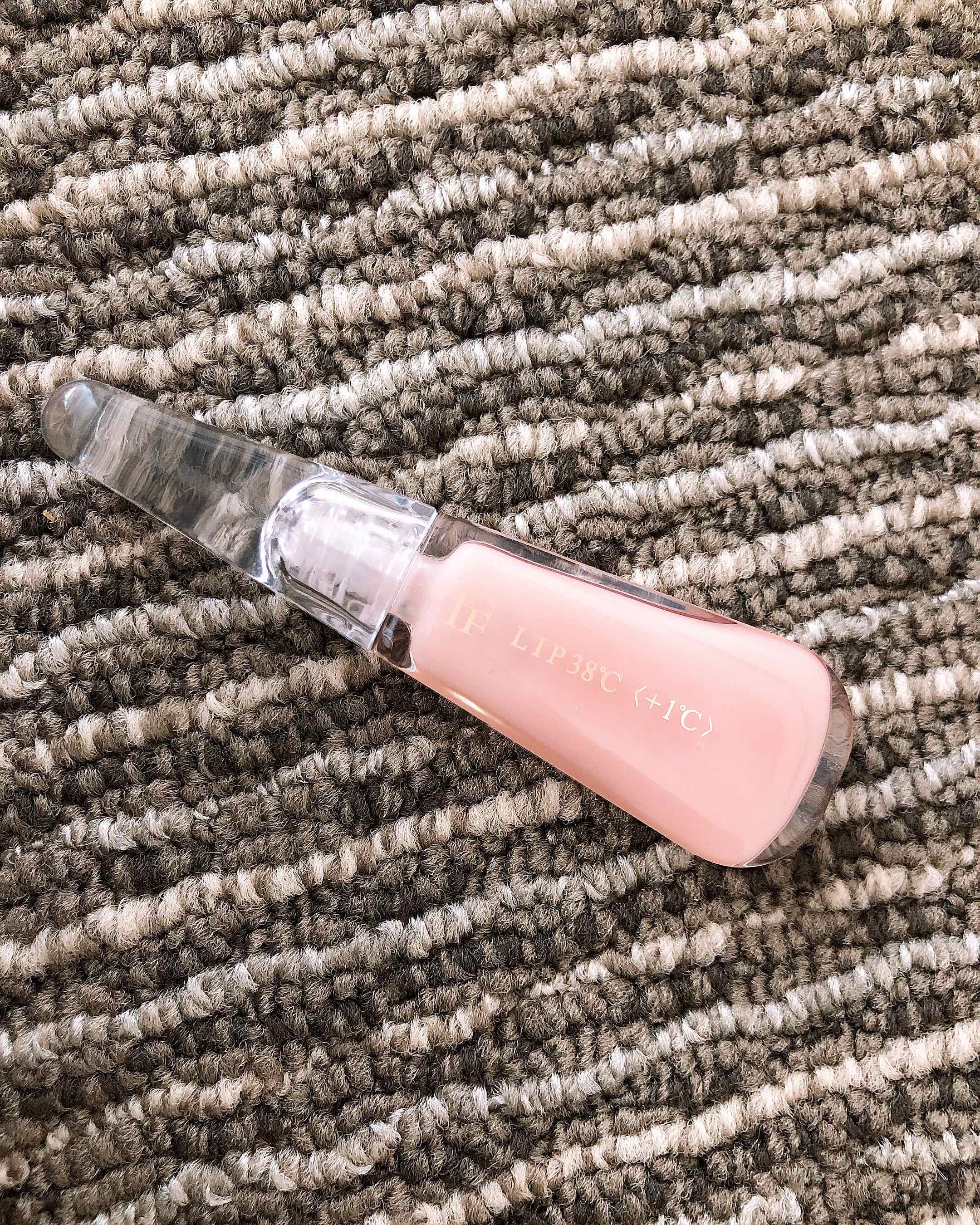 38°C / 99°F リップトリートメント (リップ美容液)/UZU BY FLOWFUSHI/リップケアを使ったクチコミ（1枚目）