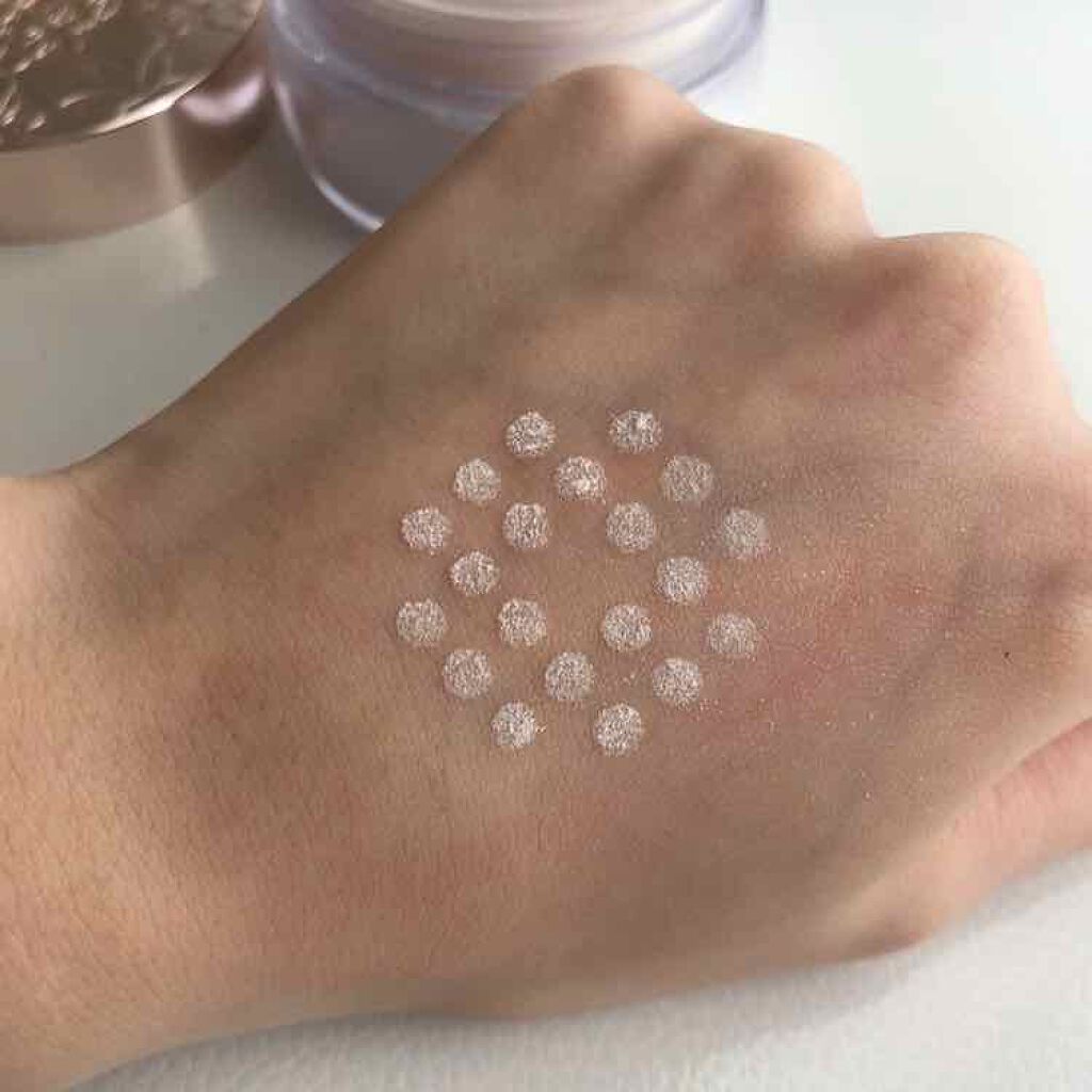 AQ MW フェイスパウダー/DECORTÉ/ルースパウダーを使ったクチコミ（2枚目）