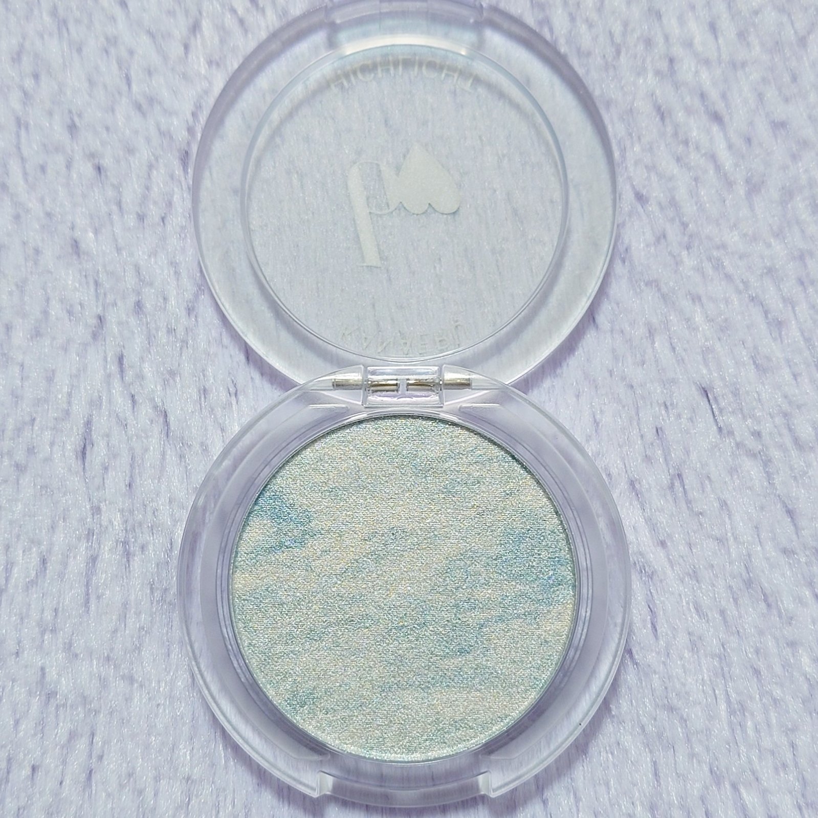 叶えるハイライト/b idol/パウダーハイライトを使ったクチコミ（2枚目）