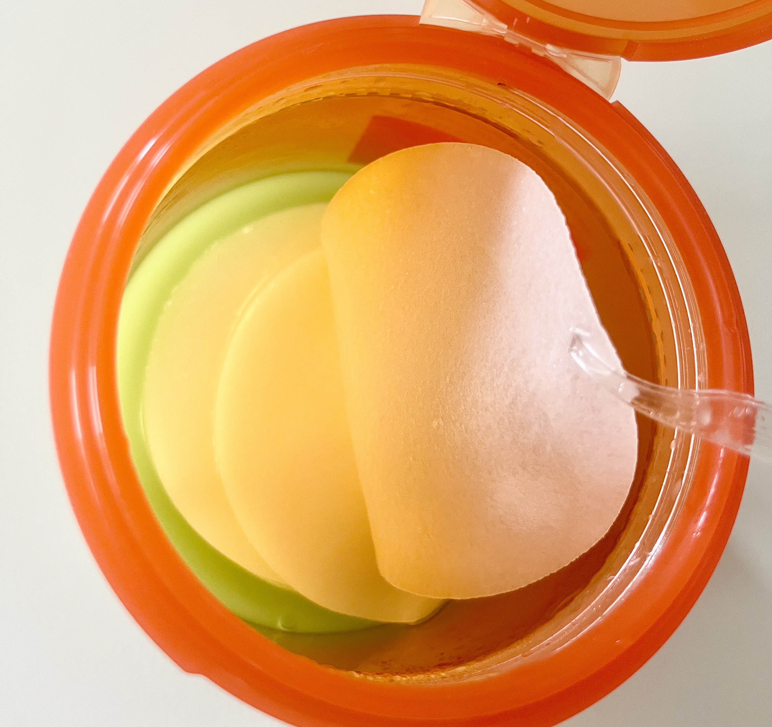 カロテンIPMP(TM) ブレミッシュカーミングセラムパッド/APRILSKIN/トナーパッドを使ったクチコミ（2枚目）