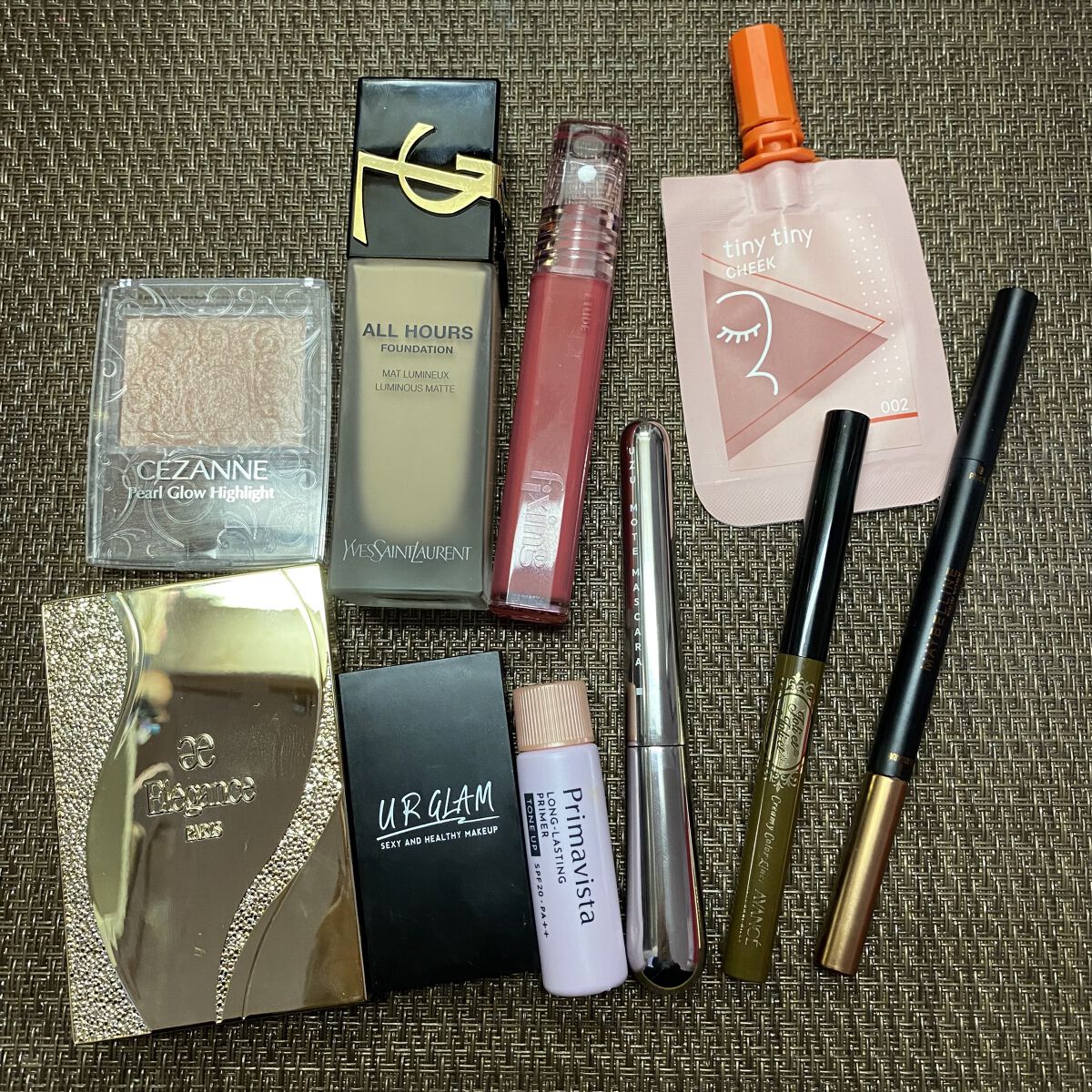 エレガンス ヌーヴェル アイズ/Elégance/アイシャドウパレットを使ったクチコミ（3枚目）