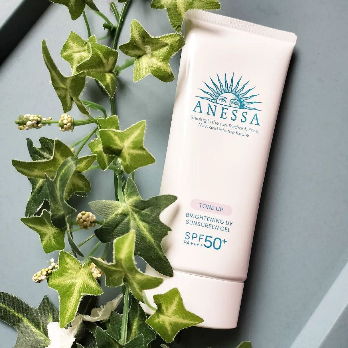 ブライトニングUV ジェル N/アネッサ/化粧下地を使ったクチコミ(1枚目)