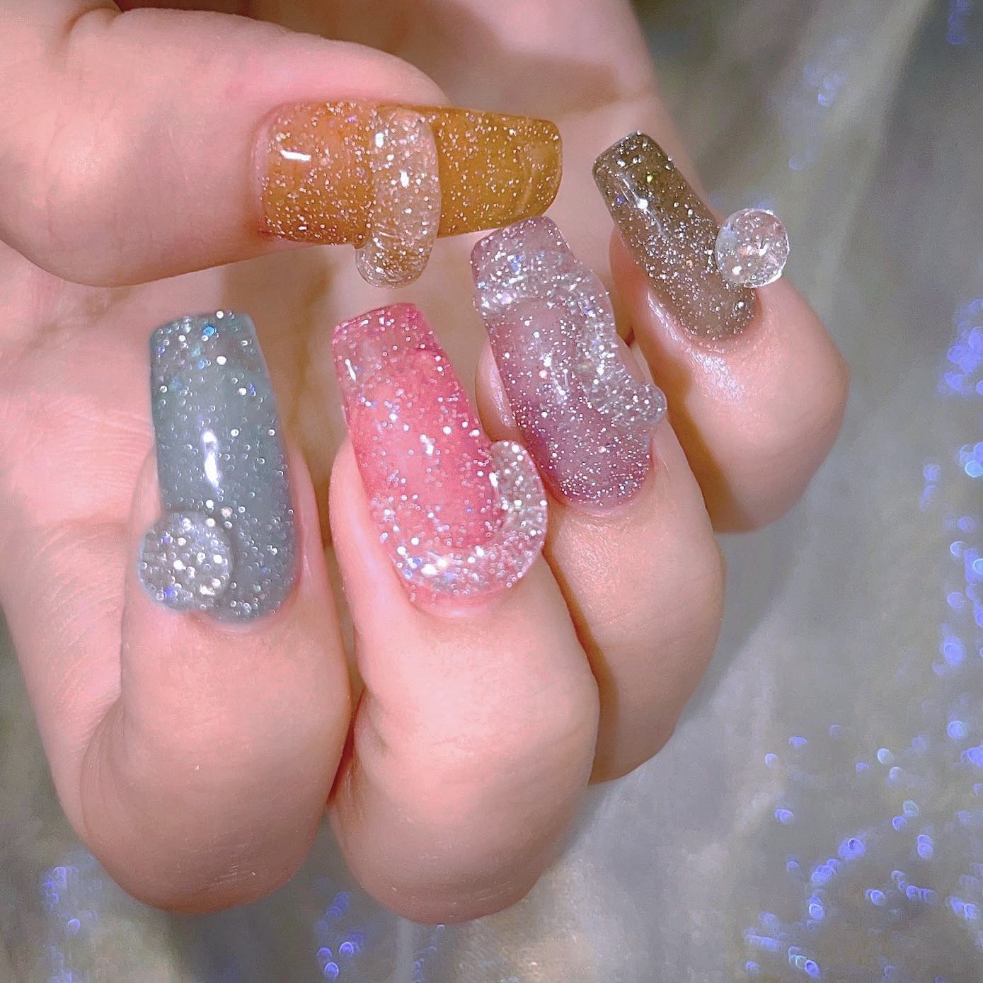 なかやまちえこ on LIPS 「Flash!⠀⠀#youtubeライブ⠀フルチップ使ってみます..」(1枚目)