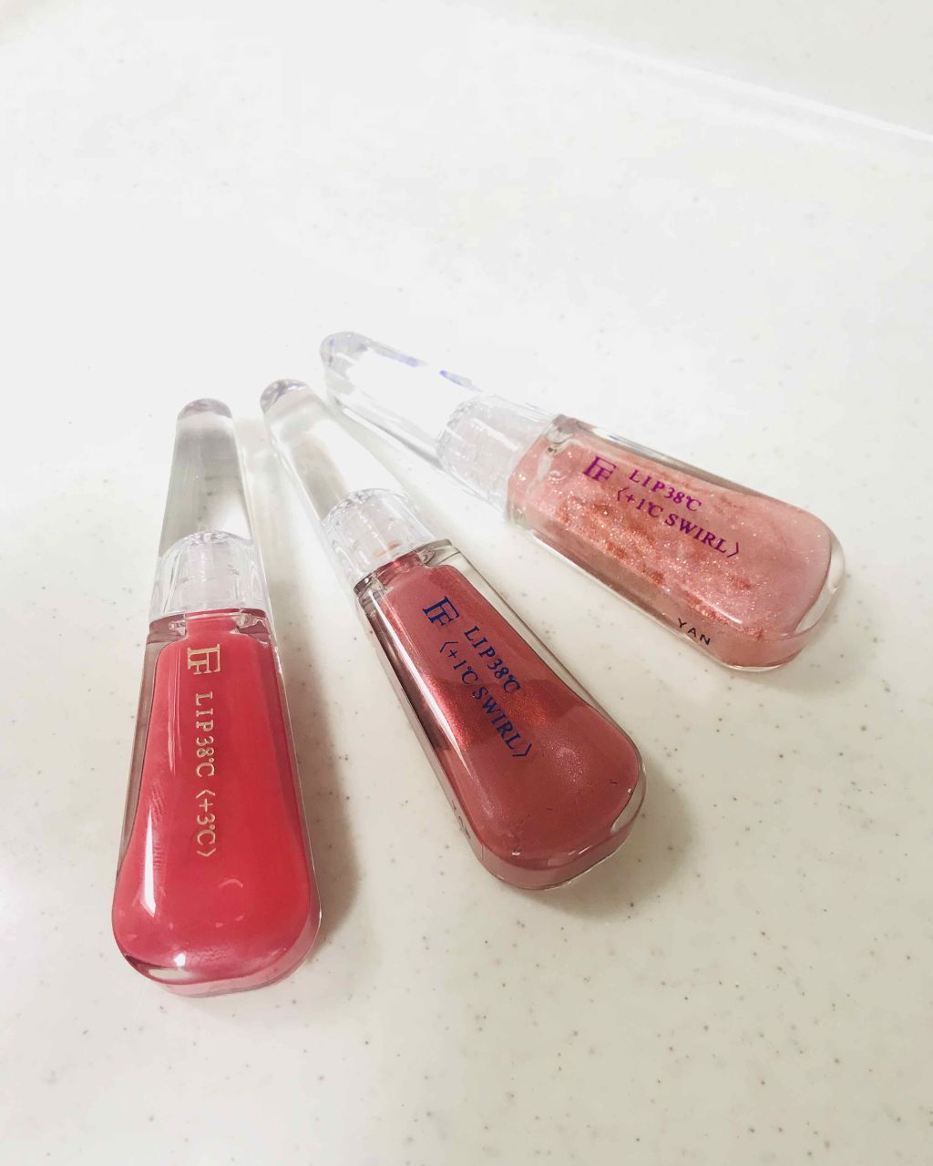 38°C / 99°F リップトリートメント (リップ美容液)/UZU BY FLOWFUSHI/リップケアを使ったクチコミ(1枚目)