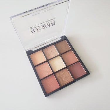 UR GLAM　BLOOMING EYE COLOR PALETTE/U R GLAM/アイシャドウパレットを使ったクチコミ（1枚目）