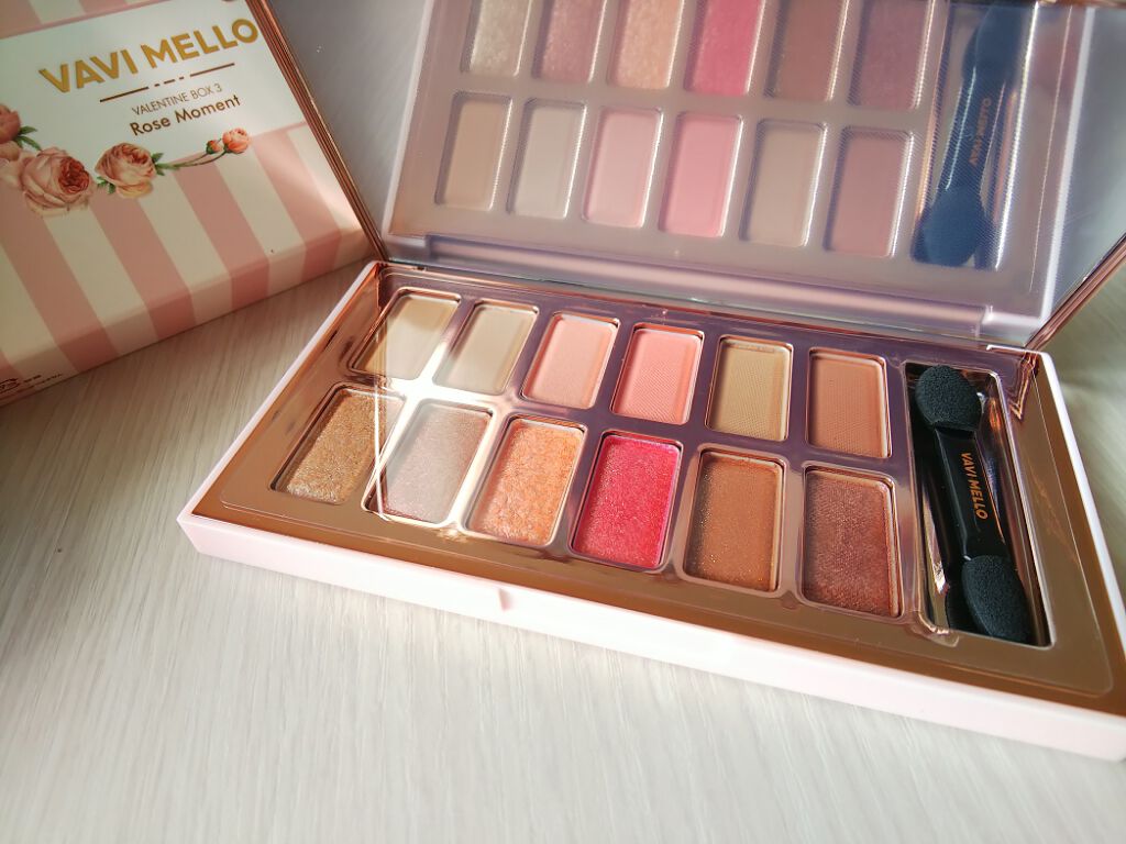 バレンタインボックス3ローズモーメント/VAVI MELLO/アイシャドウパレットを使ったクチコミ(2枚目)