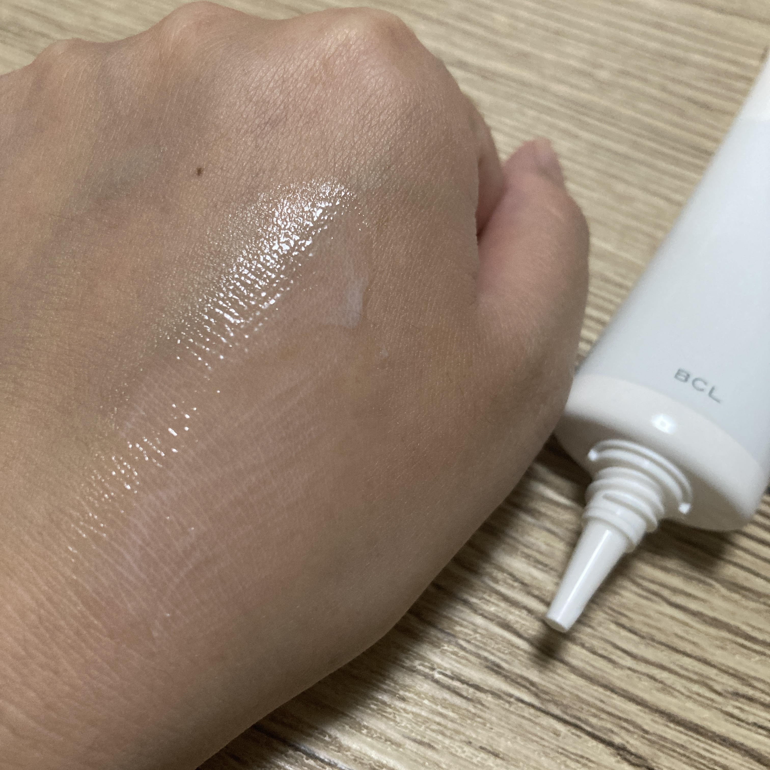 乾燥さん 保湿力スキンケア下地 /乾燥さん/化粧下地を使ったクチコミ（3枚目）