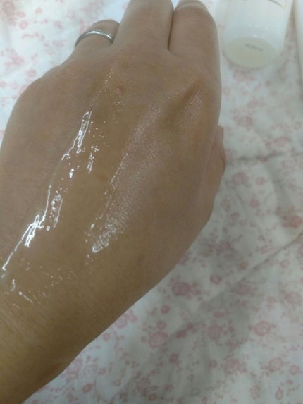 センシュアルジャスミン ボディミルク/Flora Notis JILL STUART/ボディミルクを使ったクチコミ(5枚目)