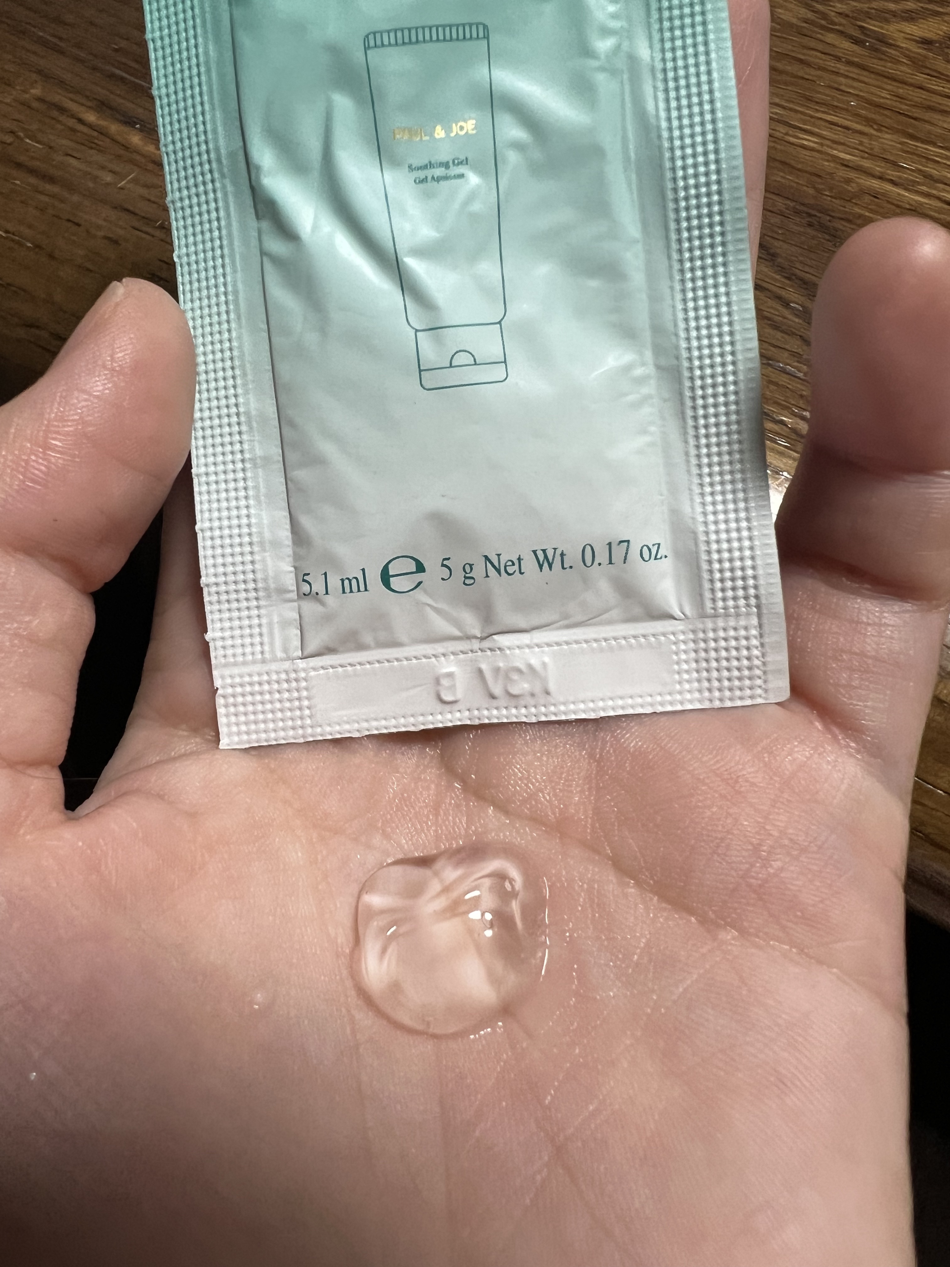 アフターサン ジェル/PAUL & JOE BEAUTE/ボディローションを使ったクチコミ（3枚目）