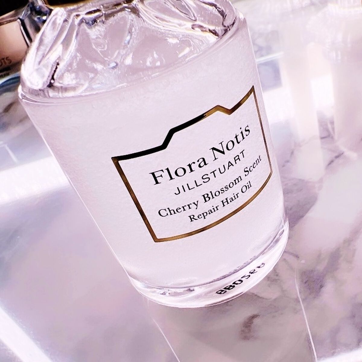 チェリーブロッサム　リペアヘアオイル/Flora Notis JILL STUART/ヘアオイルを使ったクチコミ（2枚目）