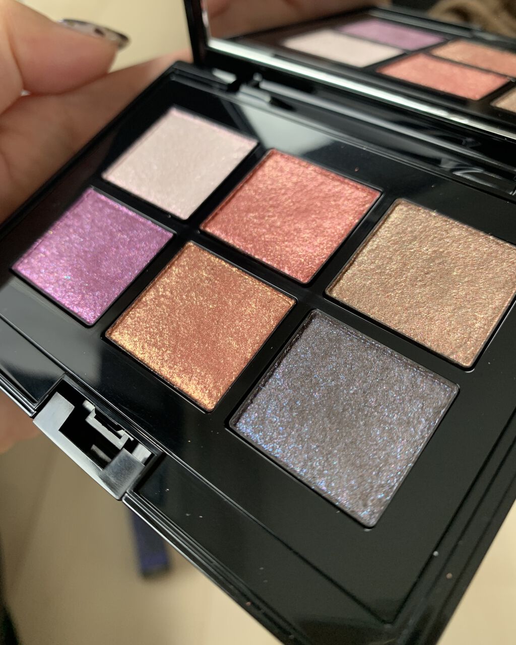 ホリデー アディクション “イリディセント ユーフォリア” CLUTCH BAG/ADDICTION/メイクアップキットを使ったクチコミ（2枚目）