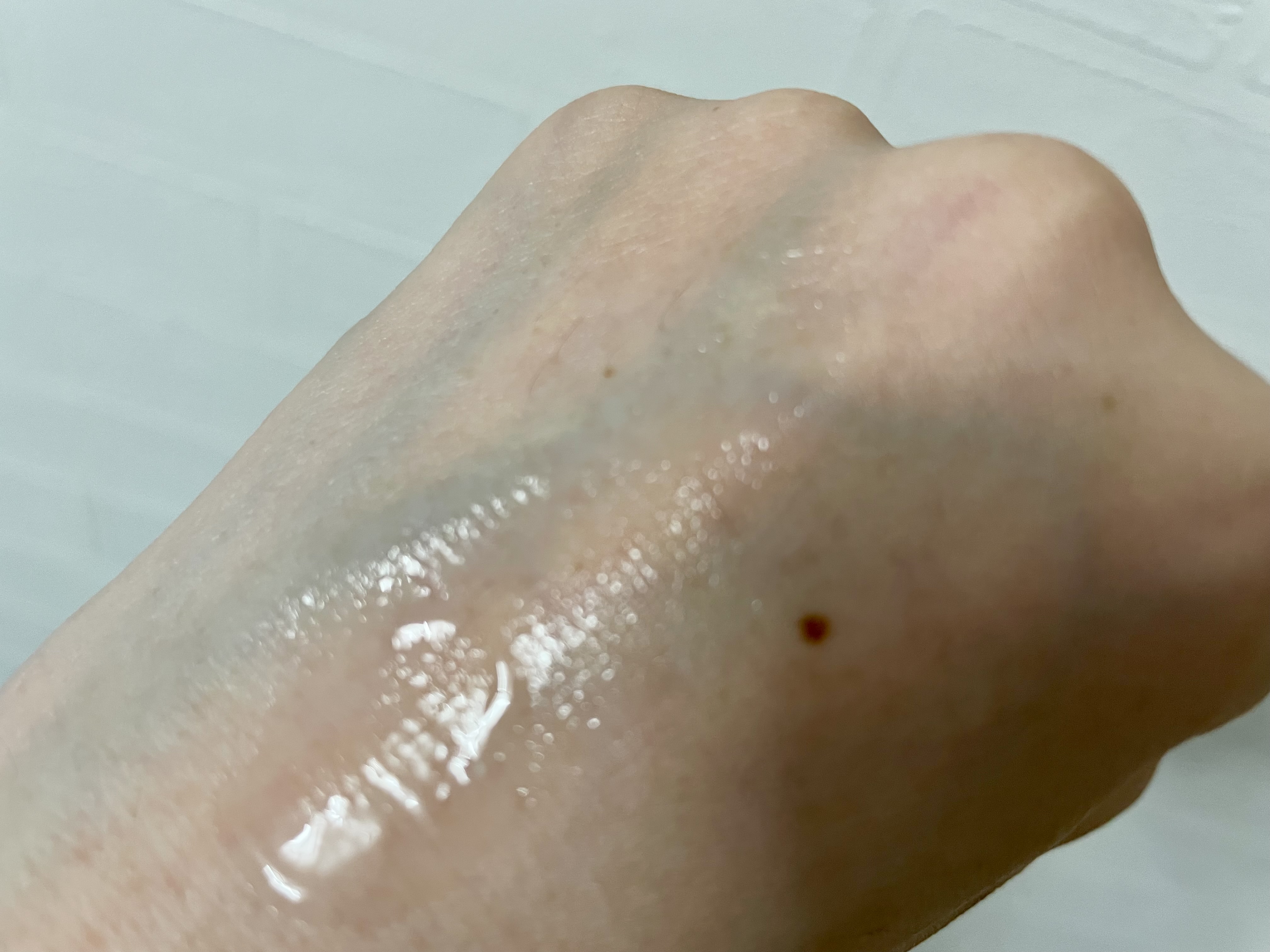 トーンブライトニング カプセルアンプル/SKIN1004/美容液を使ったクチコミ（2枚目）