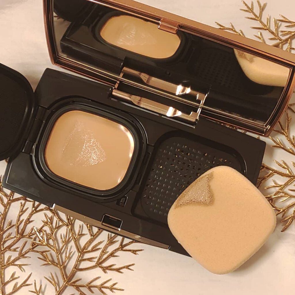 フローレス フィット/COVERMARK/クリーム・エマルジョンファンデーションを使ったクチコミ(3枚目)