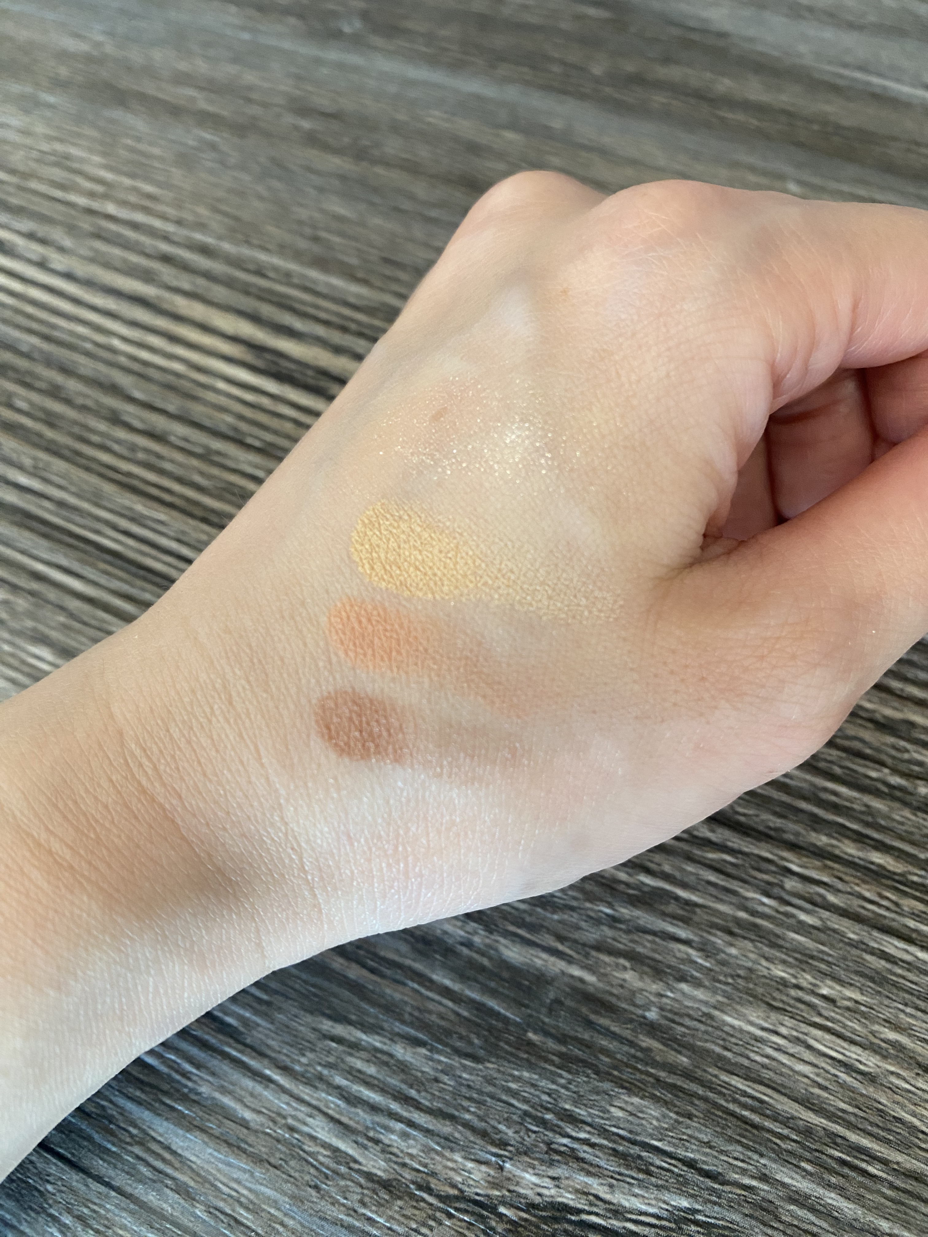 ベージュトーンアイシャドウ 04 ミモザベージュ/CEZANNE/アイシャドウパレットを使ったクチコミ（3枚目）