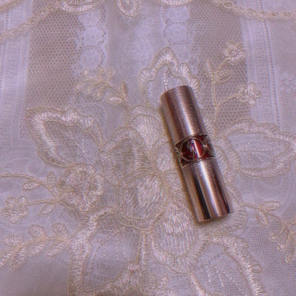 ルージュ ヴォリュプテ シャイン コレクター/YVES SAINT LAURENT BEAUTE/口紅を使ったクチコミ(2枚目)