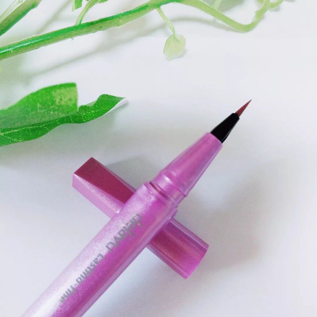 「密着アイライナー」ショート筆リキッド/デジャヴュ/リキッドアイライナーを使ったクチコミ(3枚目)