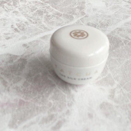 keiko.makebeauty on LIPS 「HARMONYFROMSKINTOSOULこの肌と、こころに、..」(4枚目)