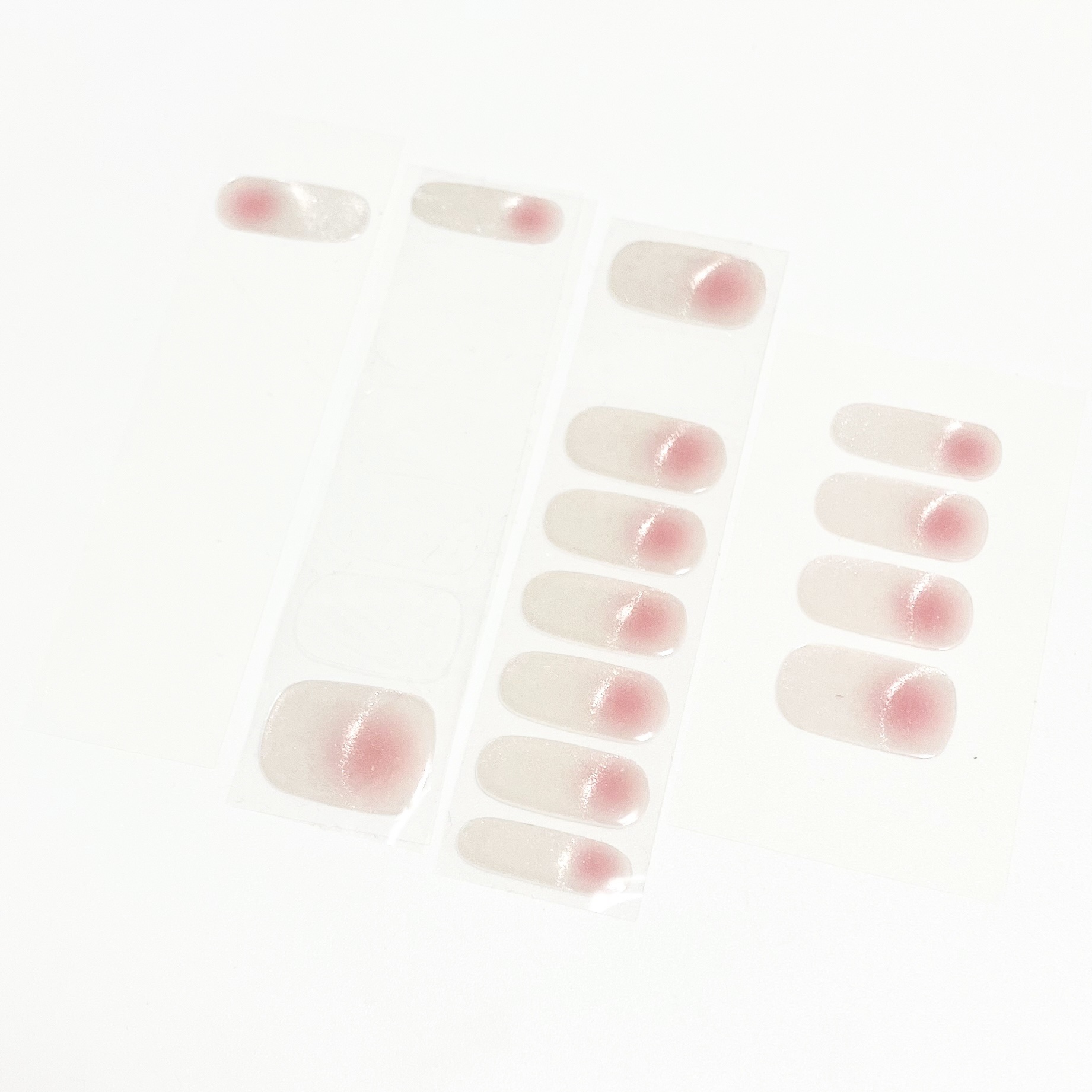 GLAZE グレーズ 半硬化タイプジェルネイルシール/DASHINGDIVA MAGICPRESS/ネイルシールを使ったクチコミ（3枚目）