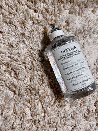 Maison Margiela   REPLRCA
レイジーサンデーモーニング

早めの誕プレ🎁として従姉妹から
頂きました🥺💜💜
前から欲しかった香りだから最高に嬉しい･.｡*･.｡*

この香り嫌い