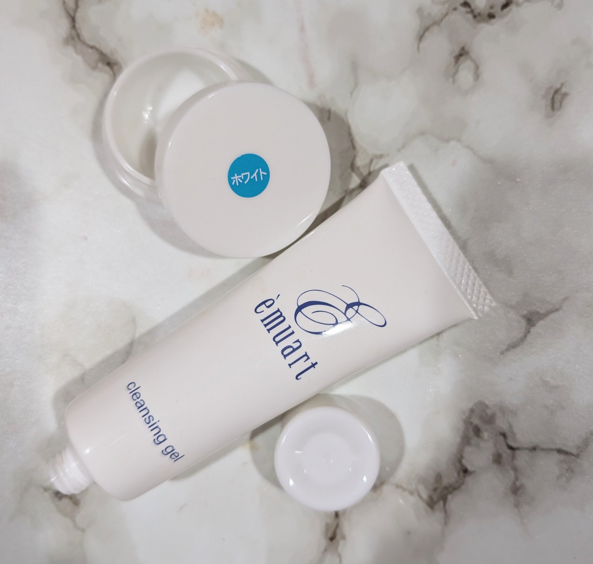 試してみた】クレンジングゲル emuart(エミュアール)の効果・肌質別の