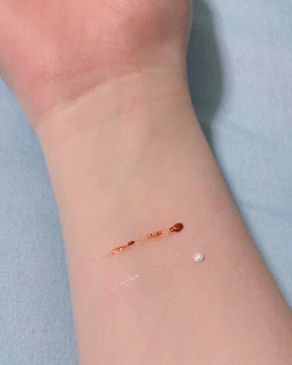 スパークリングリキッドピグメント/3CE/リキッドアイシャドウを使ったクチコミ(2枚目)