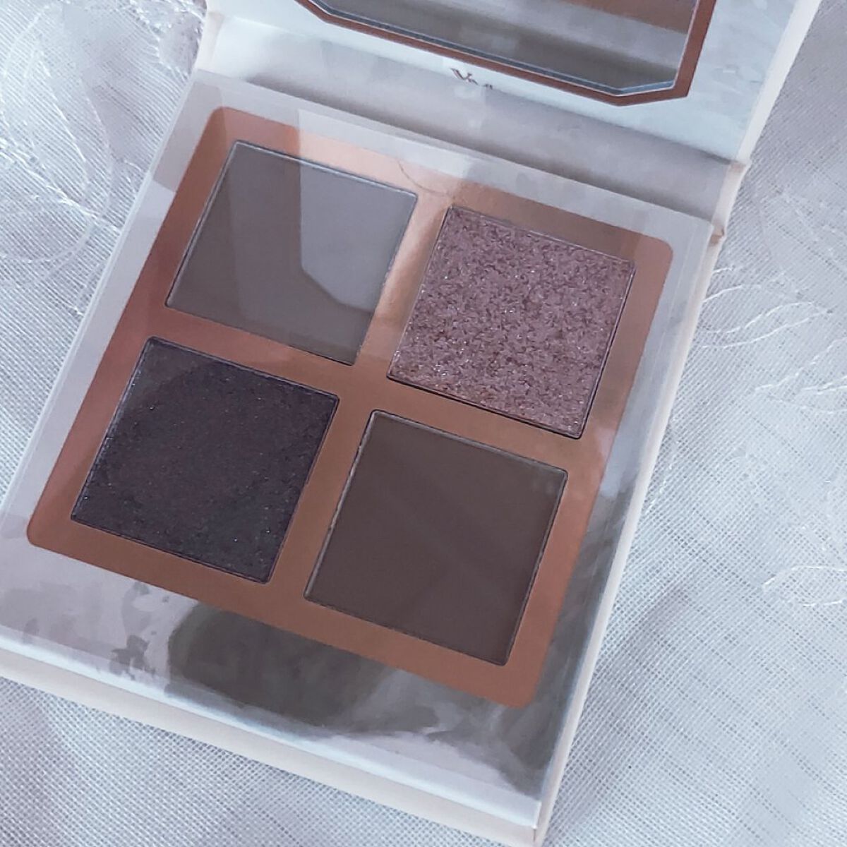 Venus Marble アイシャドウキャットシリーズ/Venus Marble/アイシャドウパレットを使ったクチコミ（2枚目）