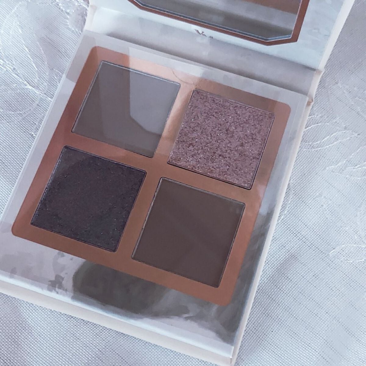 Venus Marble アイシャドウキャットシリーズ/Venus Marble/アイシャドウパレットを使ったクチコミ(2枚目)