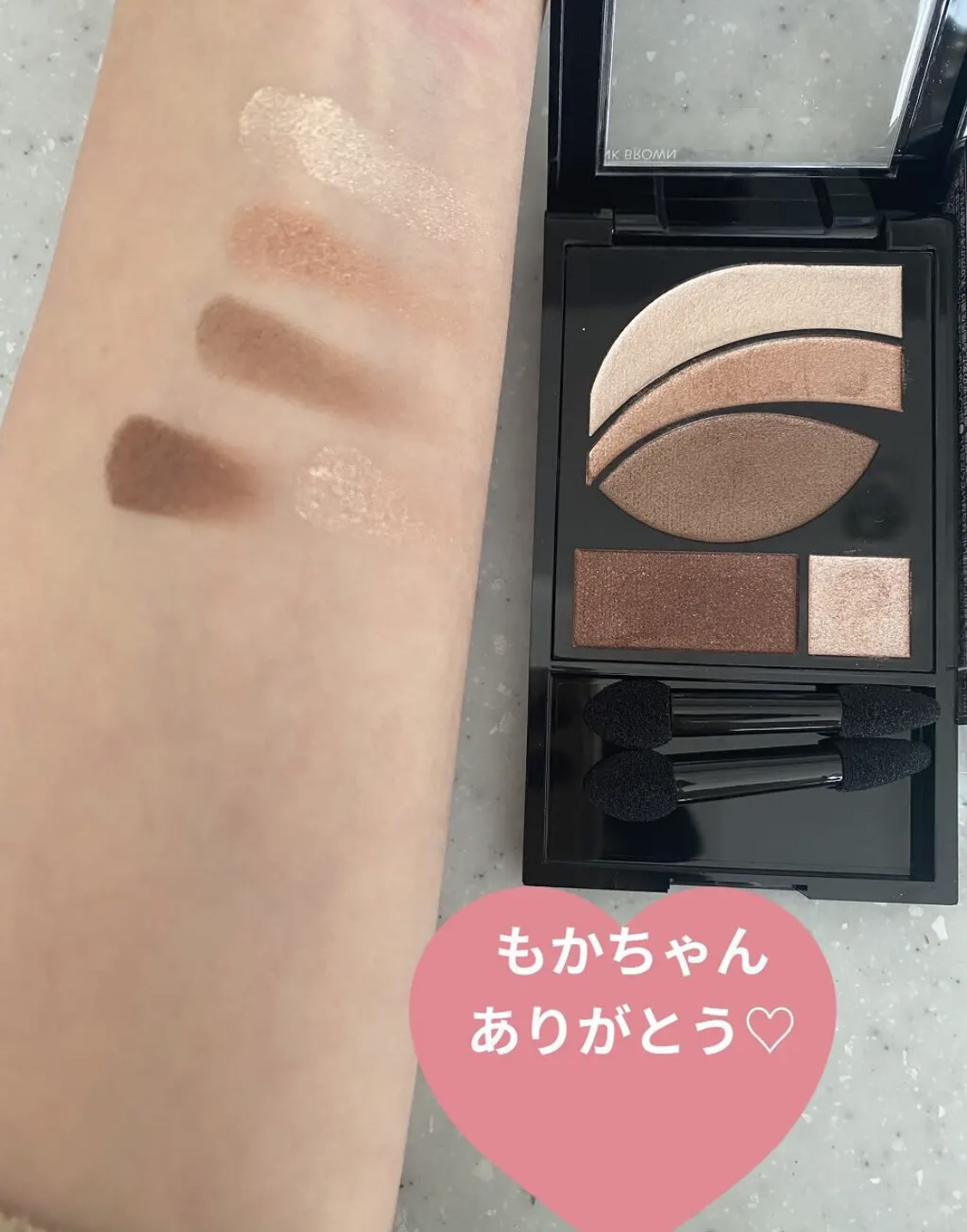 フォトレディ ディファイン ＆ シェード/REVLON/アイシャドウパレットを使ったクチコミ（3枚目）