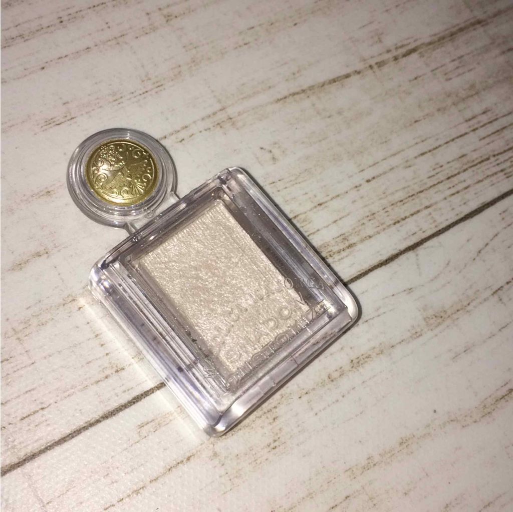 シャドーカスタマイズ/MAJOLICA MAJORCA/単色アイシャドウを使ったクチコミ(1枚目)