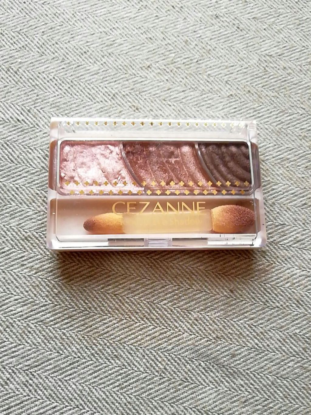 トーンアップアイシャドウ/CEZANNE/アイシャドウパレットを使ったクチコミ(1枚目)