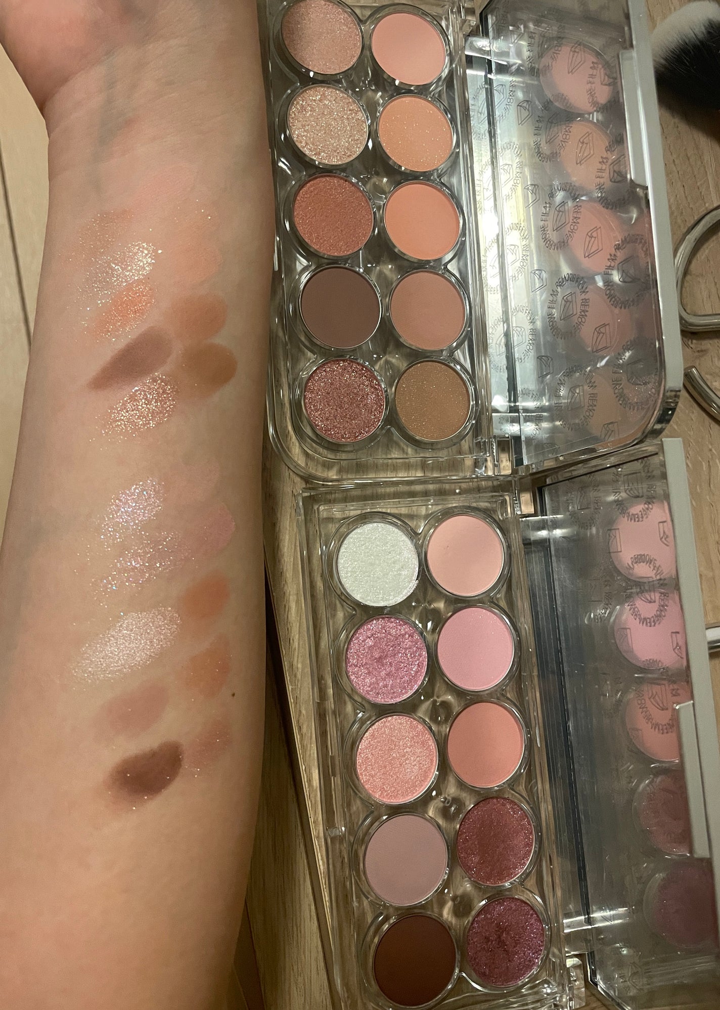 ライトオンアイズシャドウパレット/ルミル/アイシャドウパレットを使ったクチコミ(1枚目)