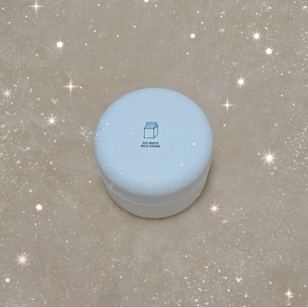 WHITE MILK CREAM/3CE/フェイスクリームを使ったクチコミ（1枚目）