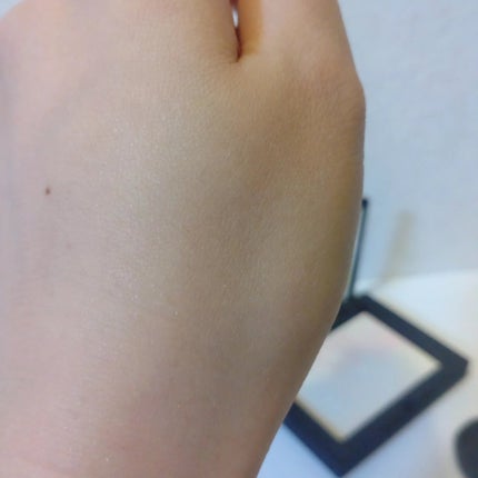 ライトリフレクティング プリズマティックパウダー/NARS/プレストパウダーを使ったクチコミ(5枚目)