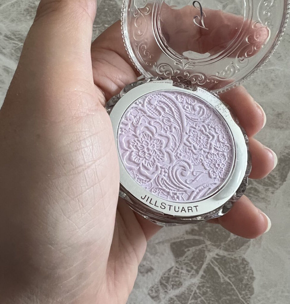 パステルシフォン ブラッシュ  03 lavender macaron/JILL STUART/パウダーチークを使ったクチコミ（3枚目）